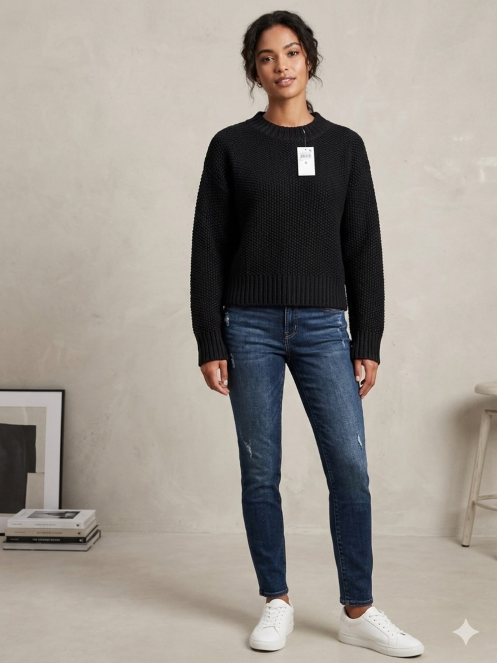 Bar III Women's Textured Stitch Crew Neck Sweater Black NWT Size Small